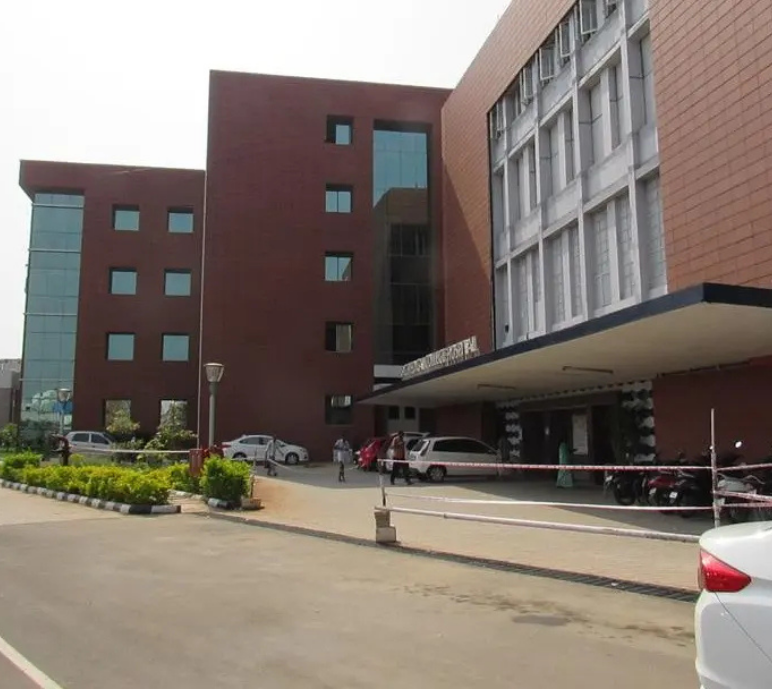 Government Medical College and ESI Hospital - Photo 8